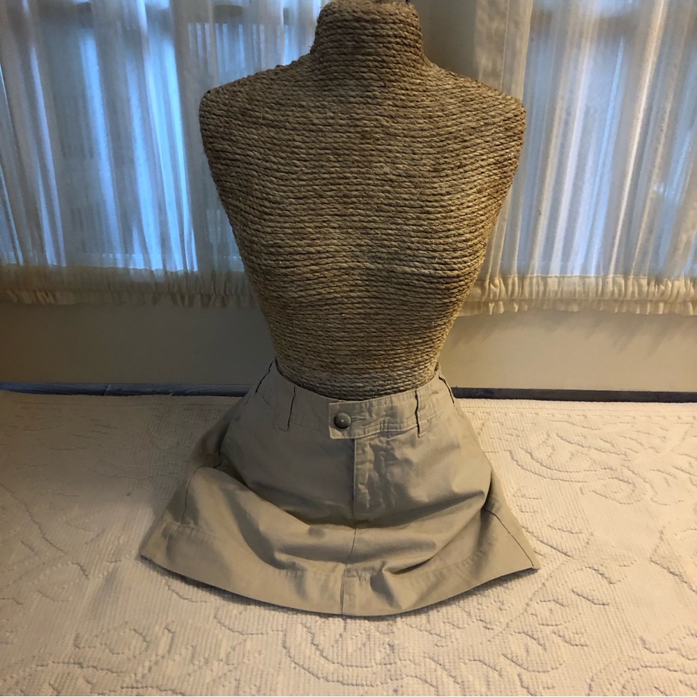 NWOT GAP Khaki Miniskirt